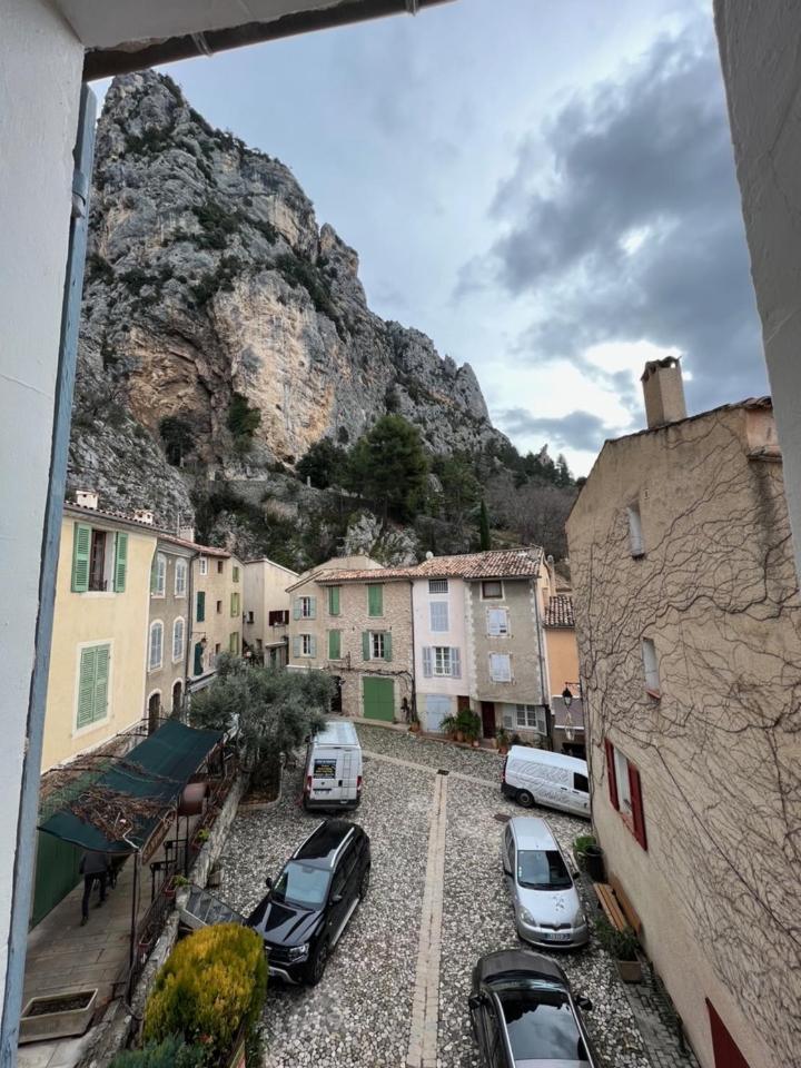 La Bonne Etoile - The Good Star Apartamento Moustiers-Sainte-Marie Exterior foto
